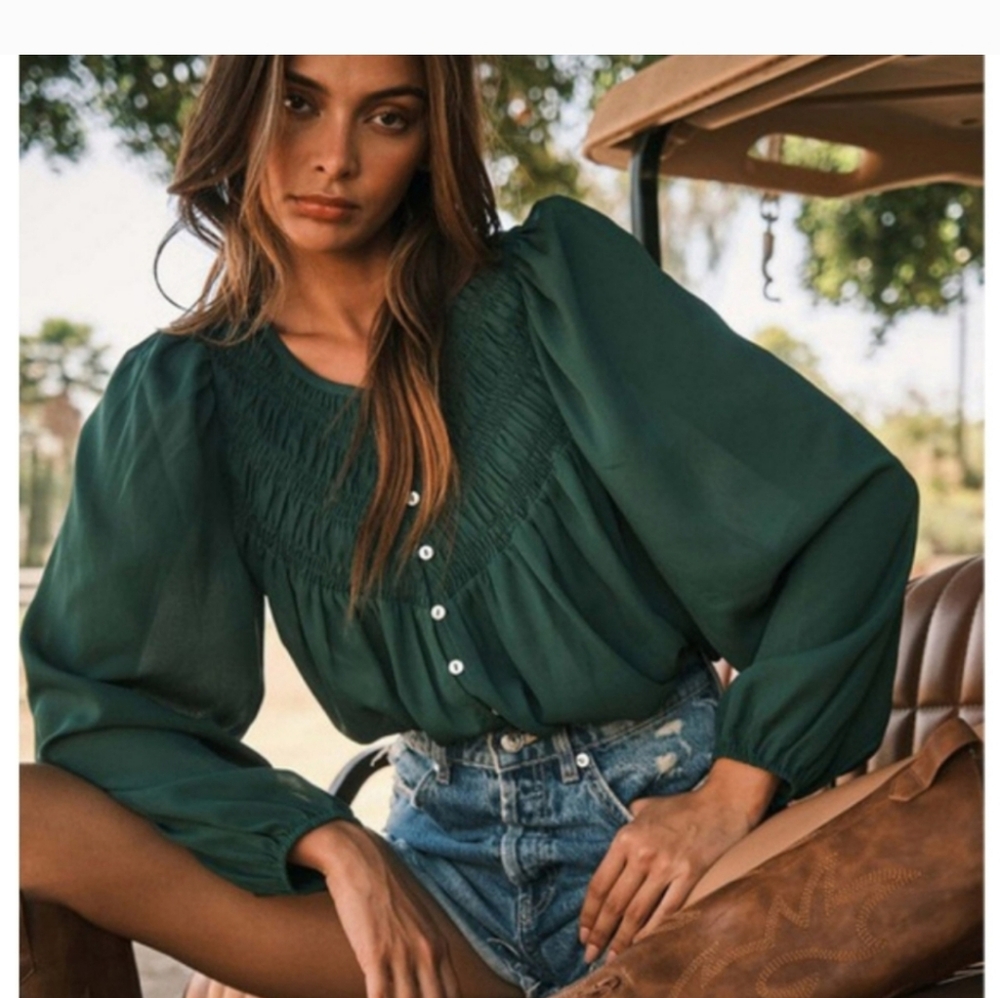GREEN BUTTON UP BLOUSE